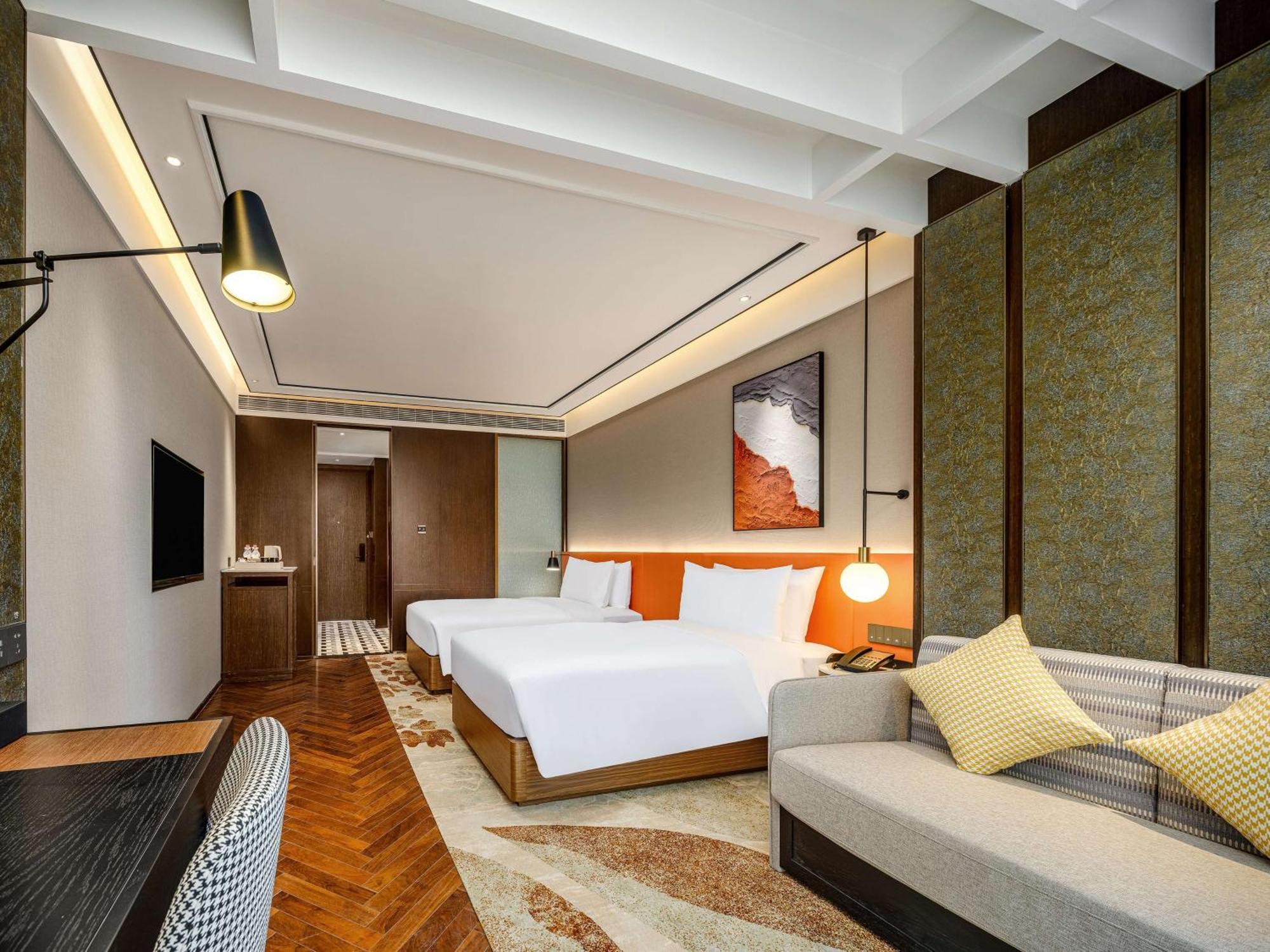 Hilton Garden Inn Beijing Guomao Exterior photo